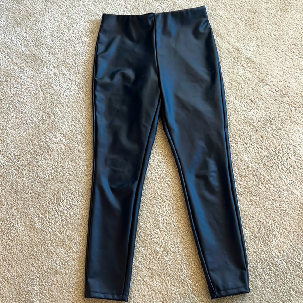 Faux leather leggings